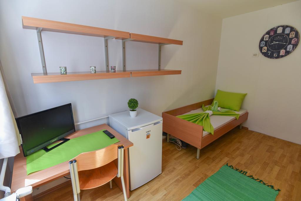 Hostel Studentski Centar Mostar Exterior photo